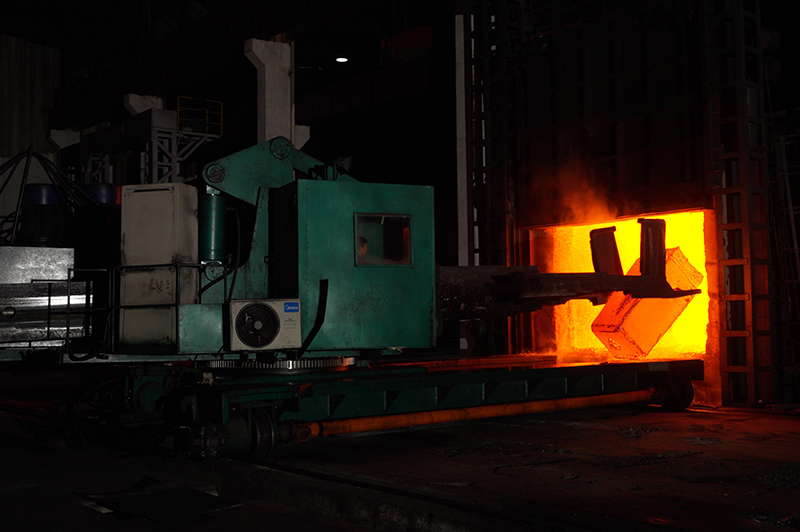 锻材生产车间